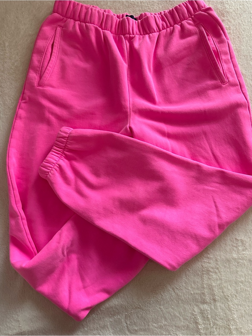Like new!!GAP Bright Pink Sweatpants